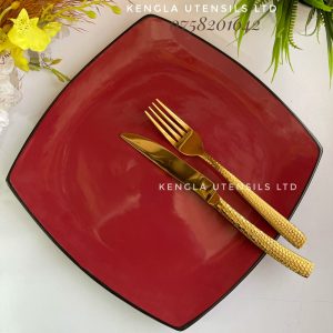Set of 6 ceramic Maroon Dinner plates