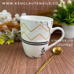 Set of 6 ceramic mugs