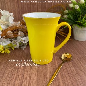 Set of 6 ceramic yellow mugs