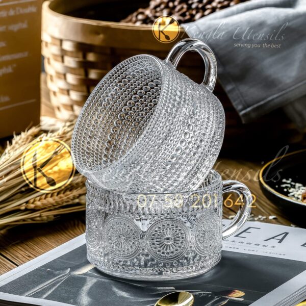 One Piece 450ML Clear Embossed Barrel short Glass Mug.