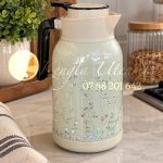 Feenik Vacuum Flask 2.0L - Cream lid Floral Design